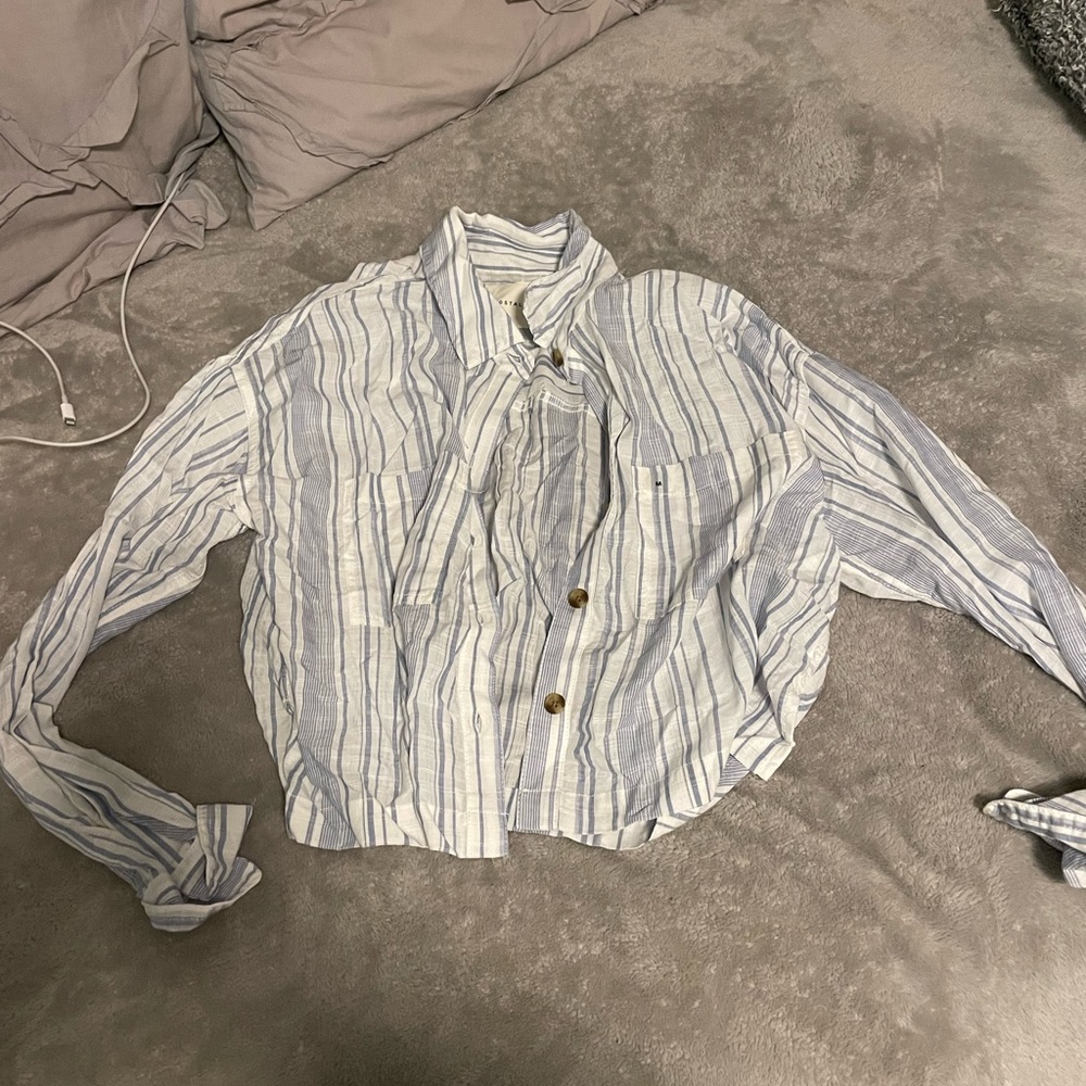button up crop shirt